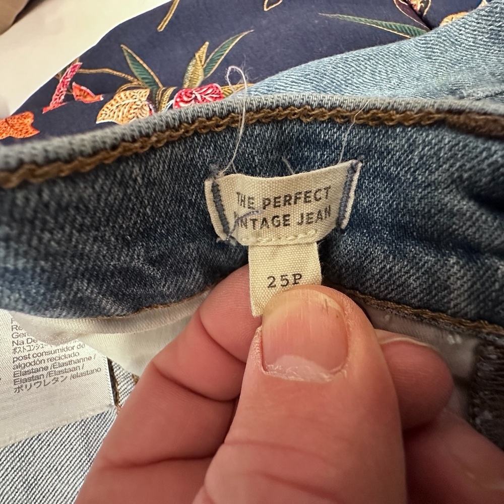 Madewell Blue Distressed Straight Leg Light Wash Jeans - Picture 10 of 10